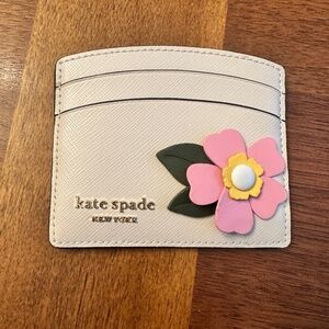GUC Kate Spade Cardholder Flower Appliqué